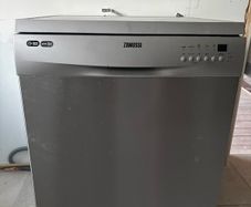 Zanussi Dishwasher