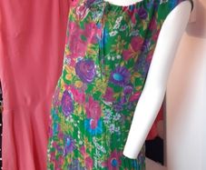 Fabulous Vintage Floral Dress 1960s
