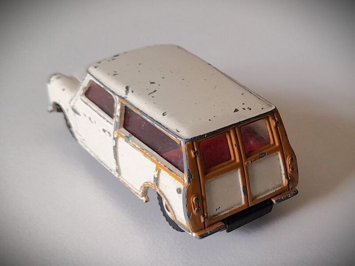 Diecast Vintage Dinky Toys Morris Mini Traveller - Fair to Good Original Condition/No Box