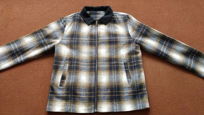Check pattern zip-up jacket