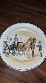 2 Vintage Arklow Art Collection Horse & Carriage Decorative Plate Made in Ireland