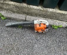 stihl leaf blower