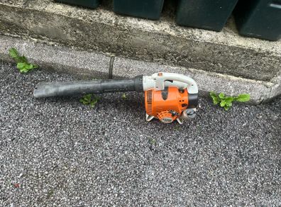 stihl leaf blower