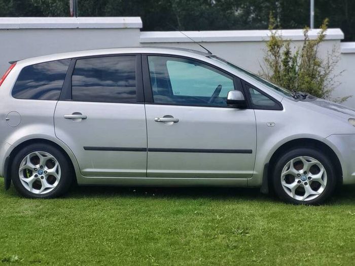 2010 Ford C Max 1.6 Diesel  Low Tax Bracket  200 Yearly NEW NCT FOR I YEAR