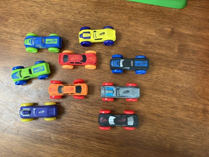 9 small nerf cars