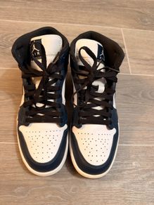 Jordan 1 mid cut dark blue