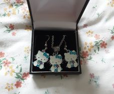 Brand New Hello Kitty Gift Set