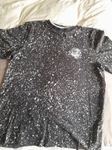mans tee shirt x3 size small