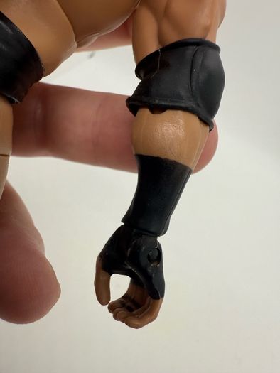 wwe elite Wrestlemania 29 toys r us exclusive Triple H action figure