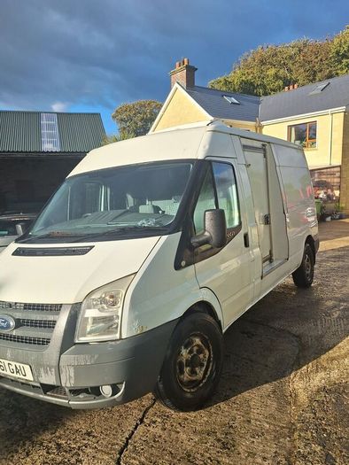 Ford Transit 2011