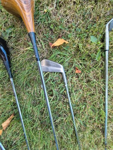Mixed Golf Club Set (8 Clubs and Masters Carry Bag)