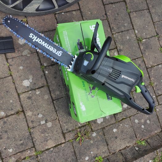 Greenworks Brushless  Chainsaw 48/24V