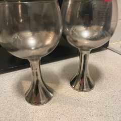 Free alcohol glasses
