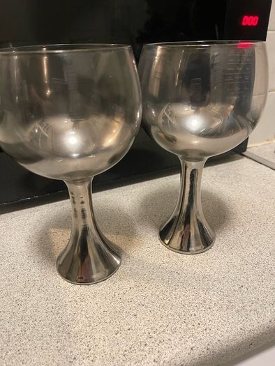 Free alcohol glasses