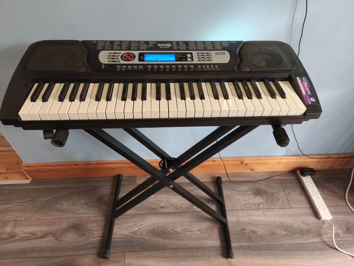 Rockjam Electric Keyboard & Stand