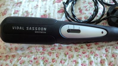 Vidal Sasoon Hair Straightners