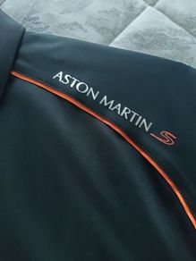 Aston Martin shirt L