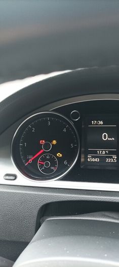 Passat b7 cluster