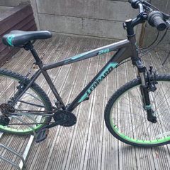Boys 26" wheel mountain bike,