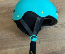 Red Trace 3 Ski/Snowboard/Skate/Rollerblade helmet - Size 57 - 59