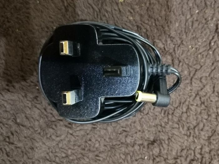 power supply of electronically equipment AC 240 DCV 6.5 600mAmps