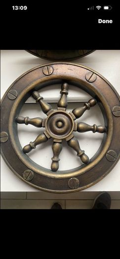 Vintage Brass Effect Steeting Wheel Display Set