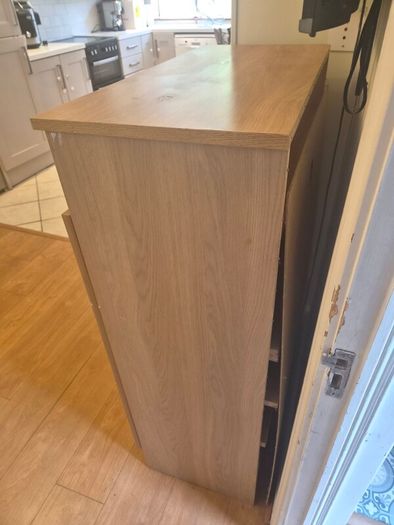 Press/cabinet