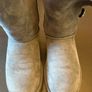 Women's Uggs Image 3