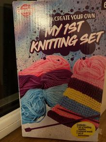 My first knitting set