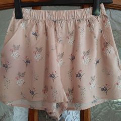 BNWT H+M Shorts, Size 10