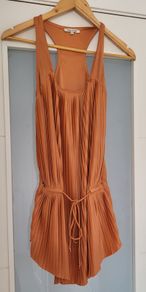 RIVER ISLAND pumpkin pleated top Sz 6UK (Fit 8-10UK)