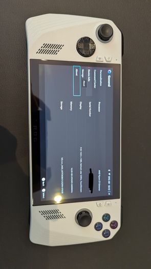 ROG Ally Z1 Extreme - Handheld Console