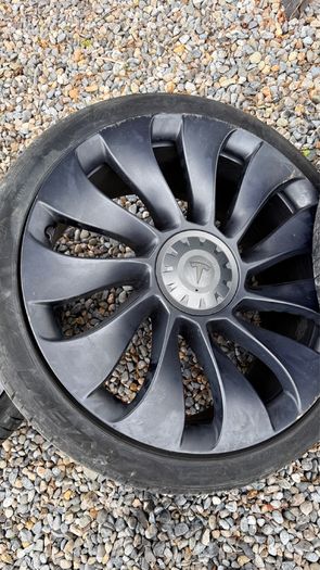 Tesla Model Y 21 Wheels 4  Cheap Quick Sale