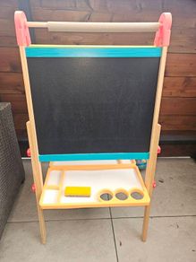 Kids Wooden Double Sided Easel Chalkboard and Whiteboard