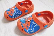 Spiderman Crocs - Junior 6-7