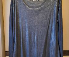 Metalic silver top