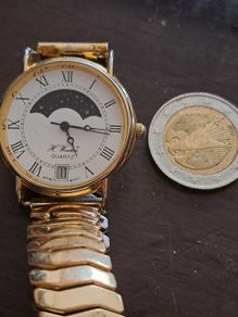 Moon phase  by H Windsor