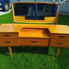 G PLAN 1950's Dressing table with mirror