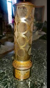 Bladon kerosene lamp with original label