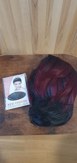 Porsmeer women's black and red short bob wig