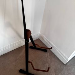 K&M Cello stand