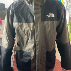 The North Face boys rain jacket size L