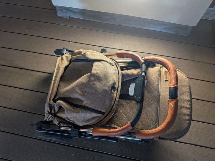 Single Buggy _ amababy brown color_superlight weight