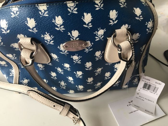 Coach mini Bennett crossbody