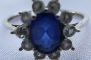 Vintage 9ct White Gold 375 Sapphire Cluster Ring size:P 2,07g