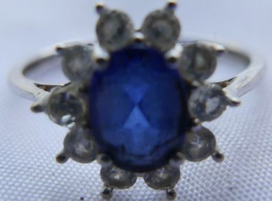 Vintage 9ct White Gold 375 Sapphire Cluster Ring size:P 2,07g