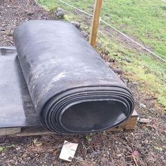 Rubber mat / conveyor belt