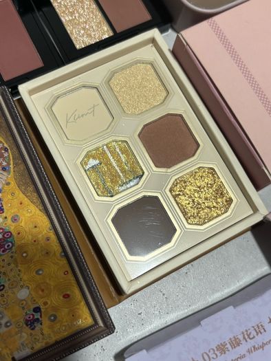 Mixed viral Korean makeup including flower knows