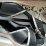 new sandles in box Image 2