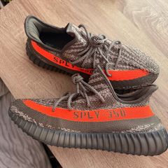 yeezy 350 boost 'carbon beluga'